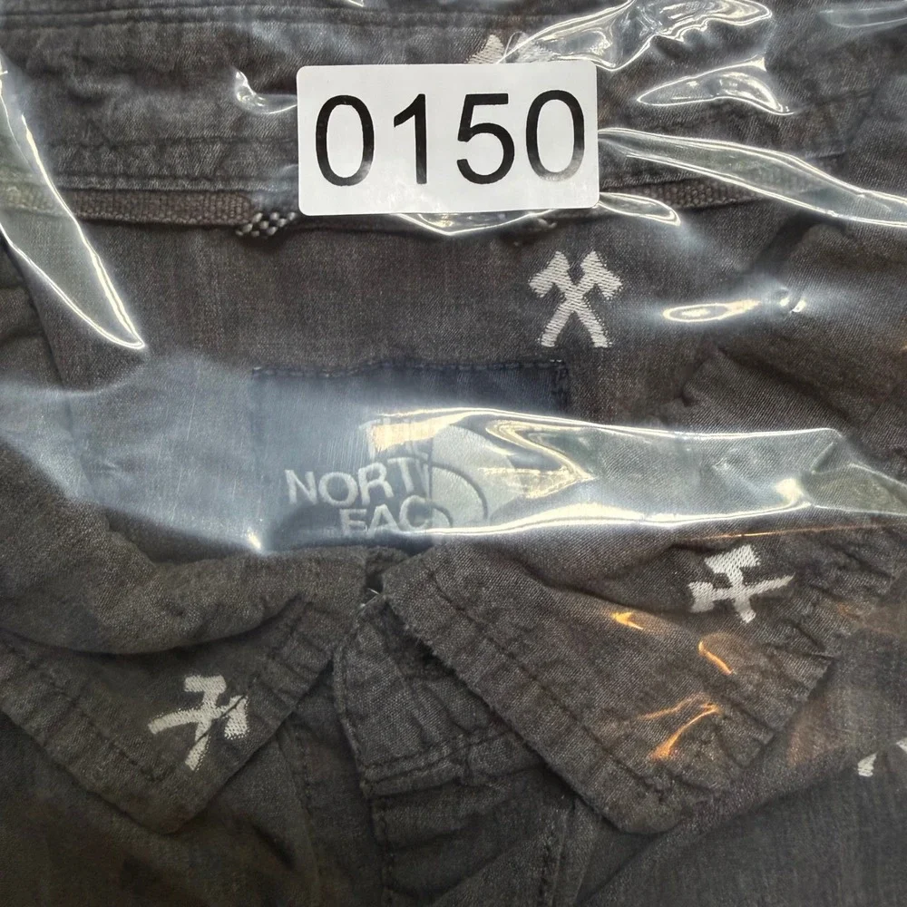 The North Face Shirt Large Pickaxe Print Gray Short Sleeve Button Down Men L